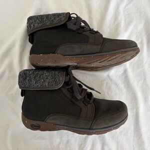 Chaco Barbary Women’s Black and Brown Boots Chaco Sz 8 Warm Comfy Great Cond